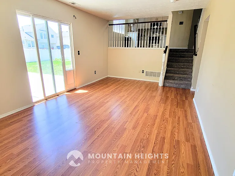 1953 W Black Angus Dr — Photo 21