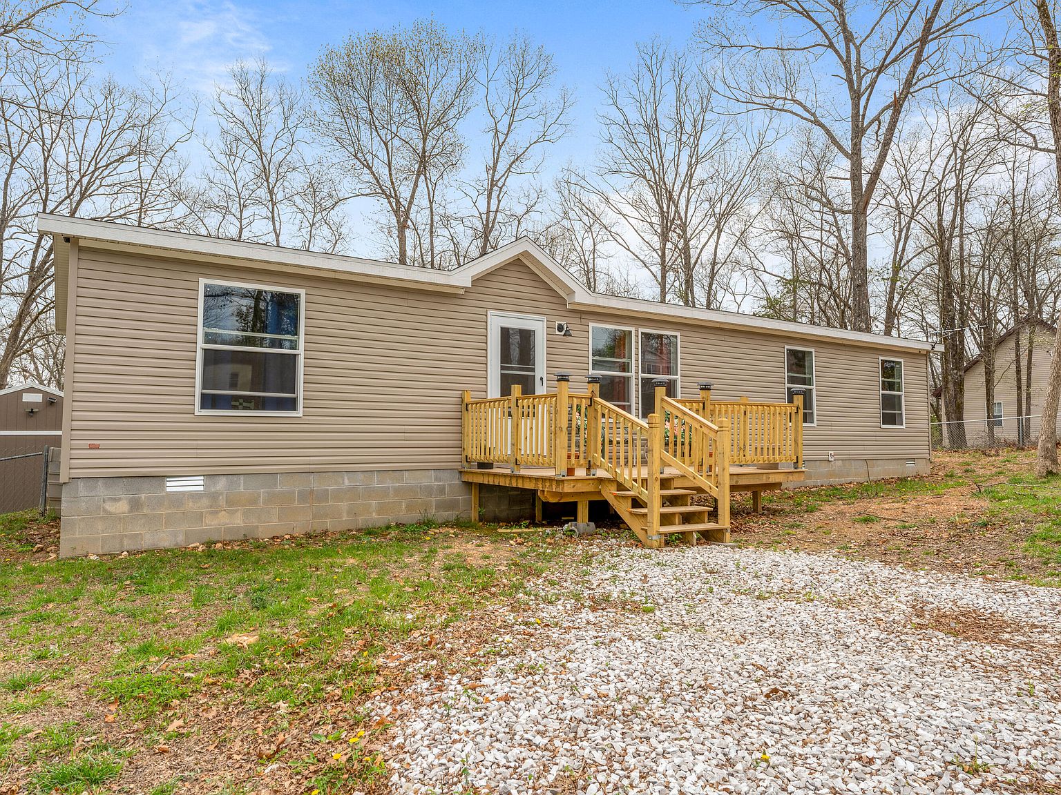 5037 Dogwood Avenue, Merriam Woods Village, MO 65740 | Zillow