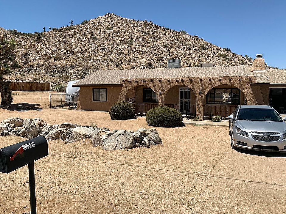 1st image of 55958 Desert Gold Dr