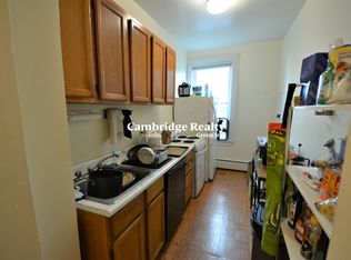 35 Brookline St #4T, Cambridge, MA 02139