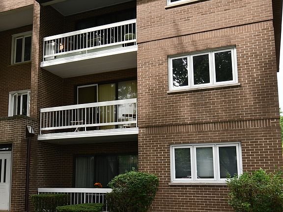 3rd image of 9604 S Karlov Ave APT 104