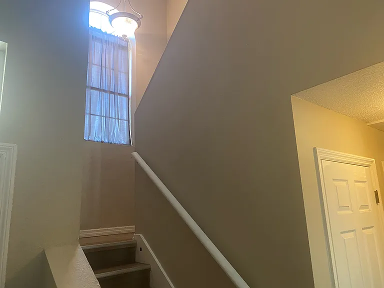 11859 Dunster Ln — Photo 5