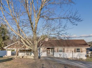 114 Utah Ave, Oak Ridge, TN 37830