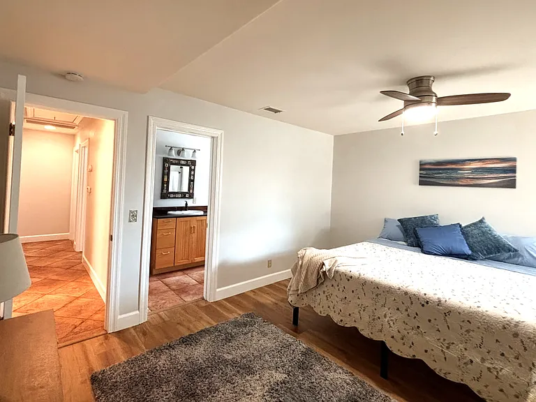 California King Bed