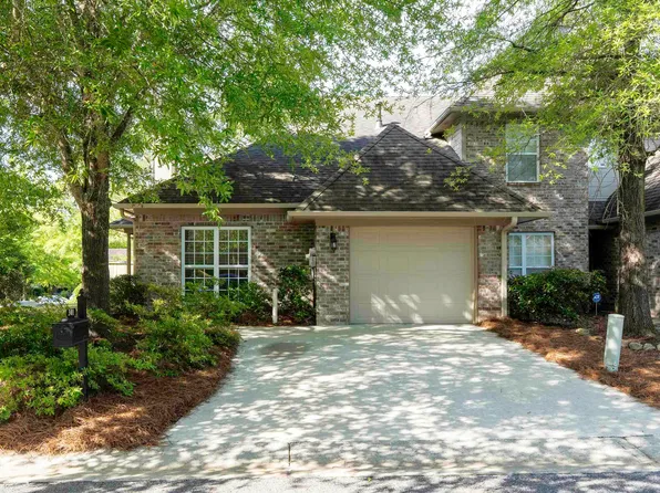 301 Reach Ct, Birmingham, AL 35242