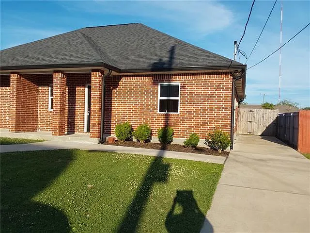 3507 Sinclair St — Photo 1