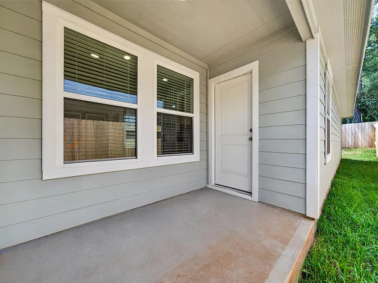 11923 Detar Ct — Photo 34