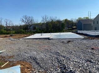 220 W Showalter Dr, Georgetown, KY 40324