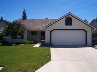 1867 E El Paso Ave, Fresno, CA 93720