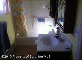 4th image of 120 N Everett Ave