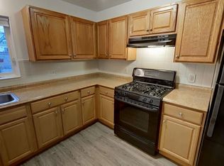 221 Pearl St, Somerville, MA 02145