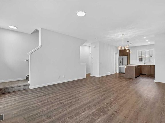 2nd image of 40 W Creekside Way SW #103