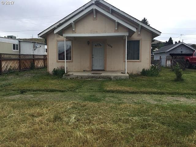 1st image of 1020 Walnut St