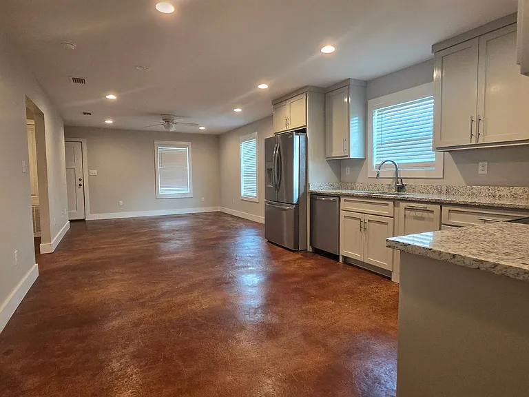 12580 Dakota St — Photo 4