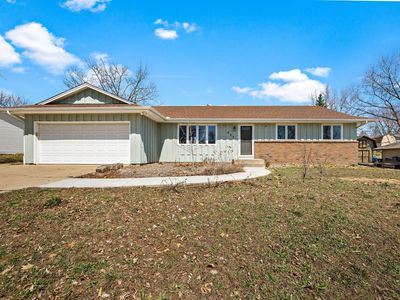 953 Redwood Dr, Apple Valley, MN, 55124
