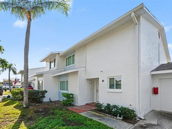 1640 Cape Hope Ave NE APT 4, Saint Petersburg, FL 33702