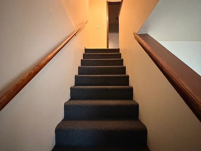 808 Crescent Dr #B — Photo 11
