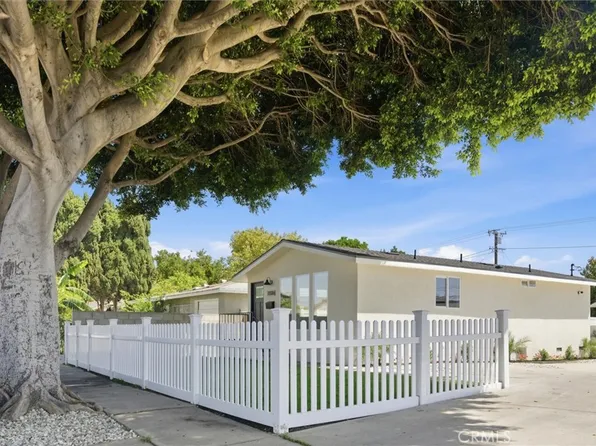 12138 Wright Rd, Lynwood, CA 90262