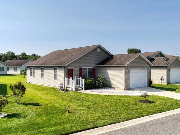 63 N Planters Ln, Dover, DE 19901