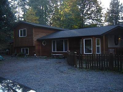 2nd image of 1615 Lakewood Rd