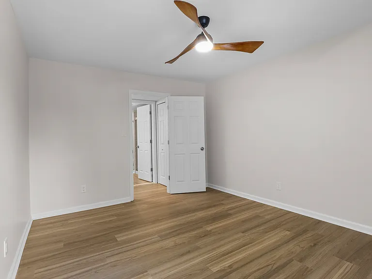 8577 Kennedy Cir #M7 — Photo 20