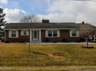111 Corbin Dr, Shawsville, VA 24162