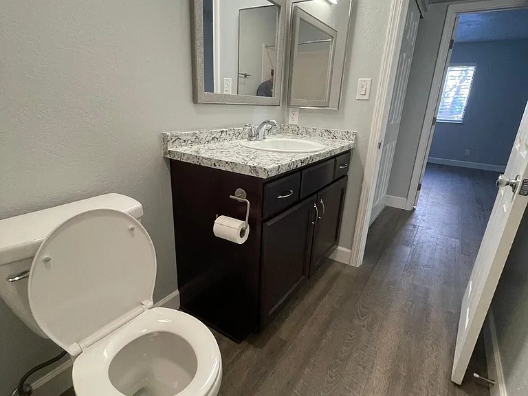 1000 Beck St #273 — Photo 12