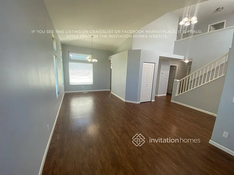 3928 15th Ave SE — Photo 3