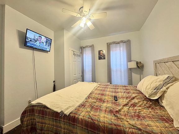 3rd image of 243 E 95th St #2R