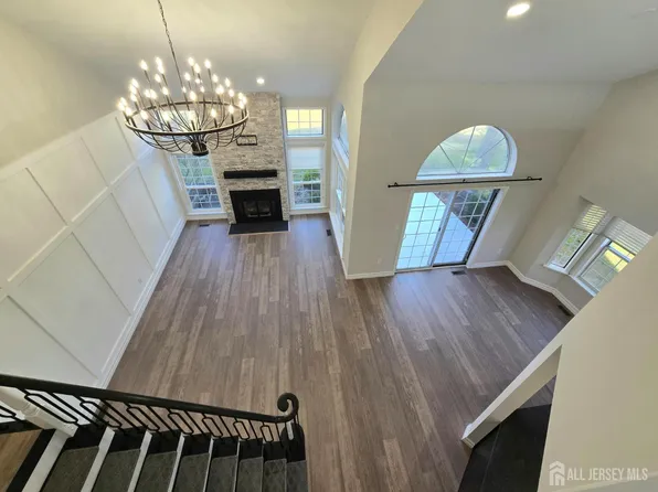 14 Canterbury Dr #A, Monroe Township, NJ 08831