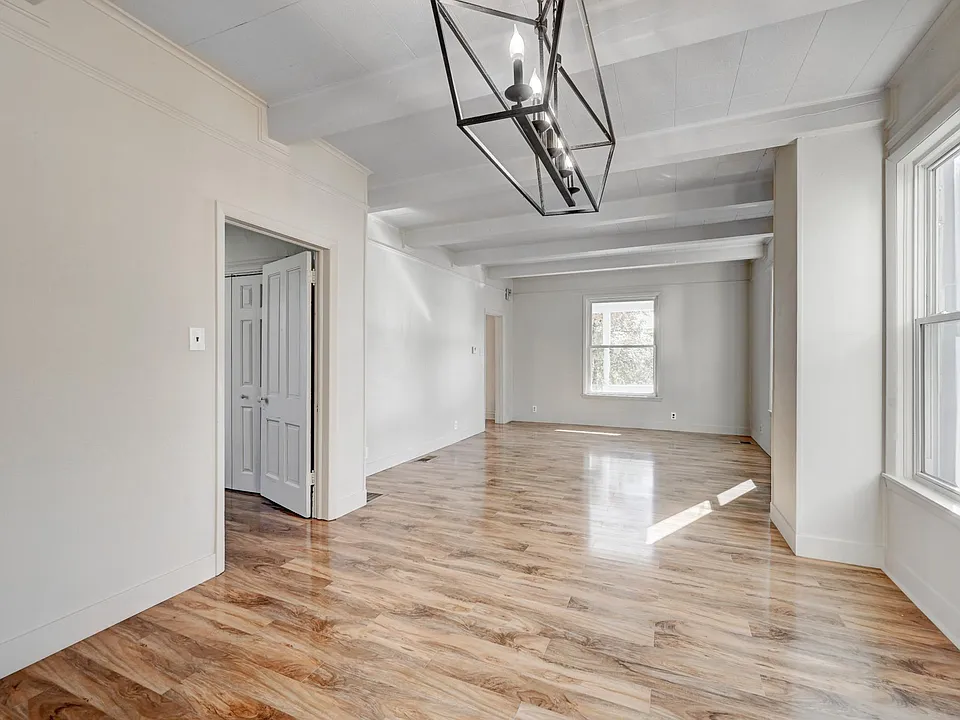 1414 Virginia St