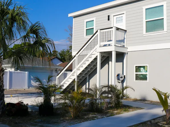 326 25th St S #1/2, Saint Petersburg, FL 33712