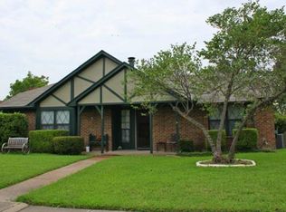 2828 Red River St, Mesquite, TX 75150