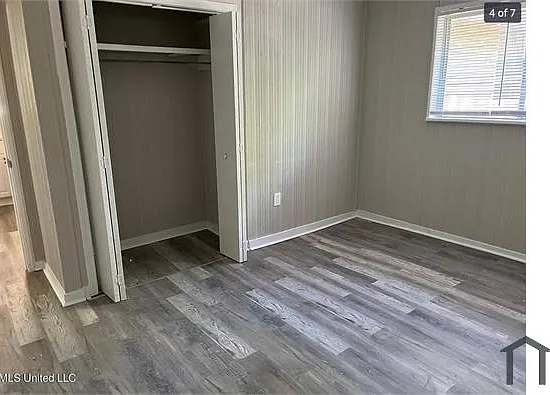 4240 Oakhill Dr — Photo 5