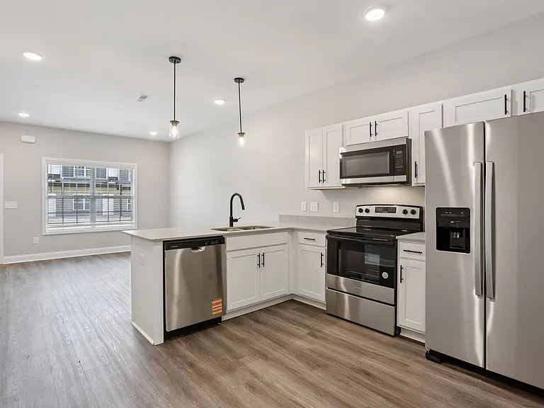 2815 Trenton Rd — Photo 45
