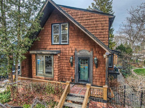 Pleasant Ridge Real Estate Pleasant Ridge Mi Homes For Sale Zillow