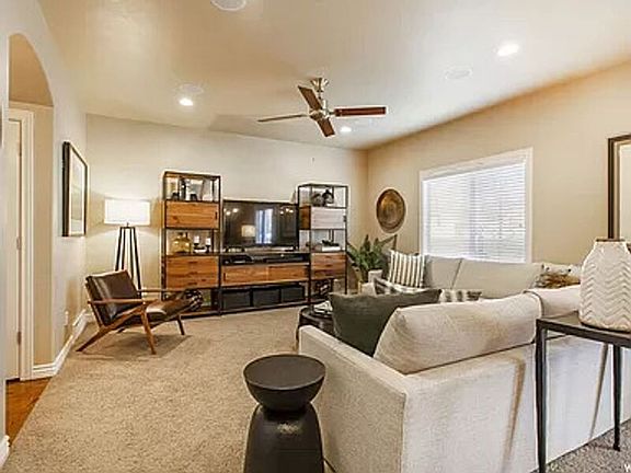 4th image of 7277 S Viansa Ct E #21