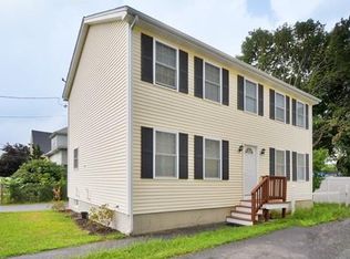7 Wright St, Lowell, MA 01854