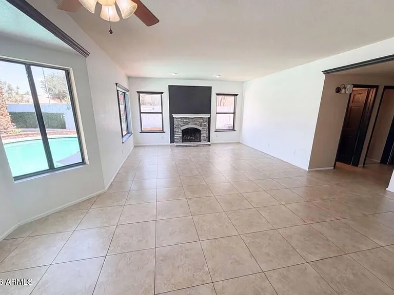 3810 N Wintergreen Way — Photo 10