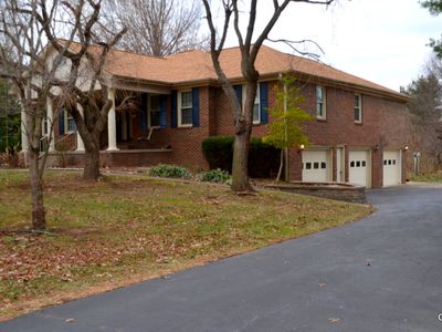 1071 Secretariat Dr E, Danville, KY, 40422