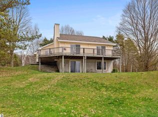 8377 Orchard Hill Rd, Beulah, MI 49617