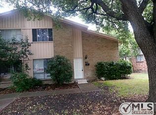 9946 Brockbank Dr, Dallas, TX 75220