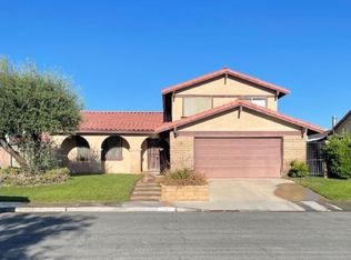 3797 Topawa St, Spring Valley, NV 89103