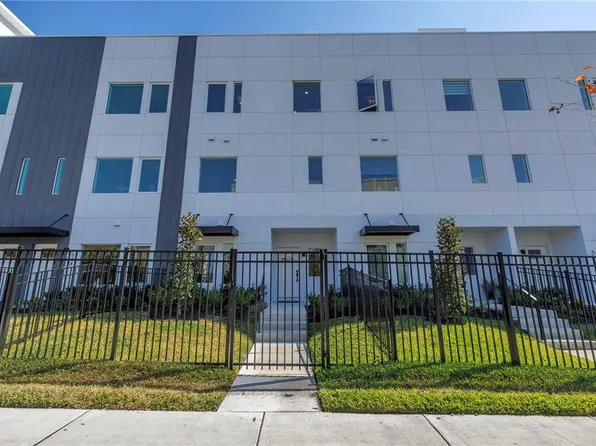 556 Dr Martin Luther King Jr St S, Saint Petersburg, FL 33701