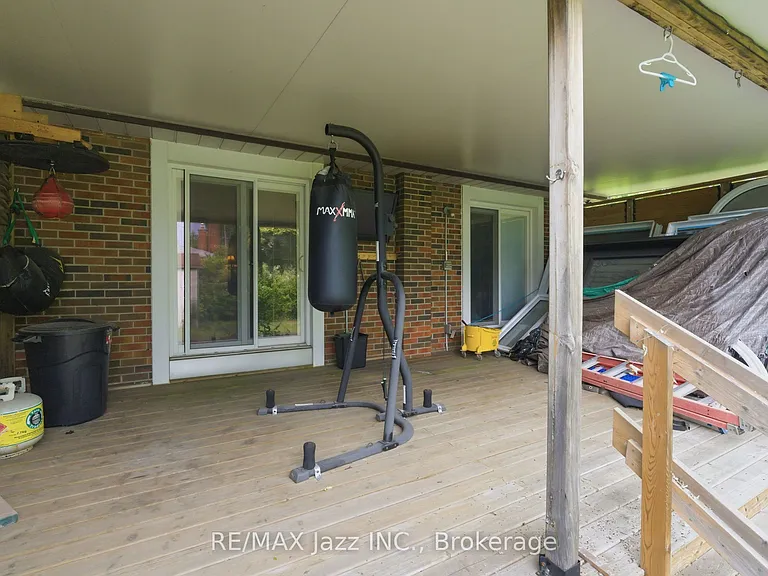 1235 Somerville St #UPPER FLOOR — Photo 19