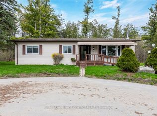 13 Honeysuckle Ln, Innisfil, ON L9S 1M5
