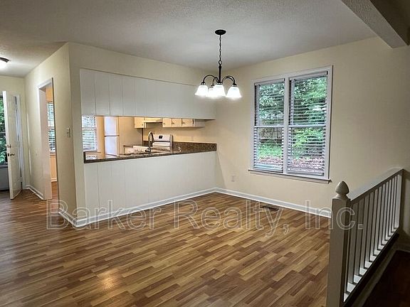 2nd image of 4705 Fargo Ct APT A