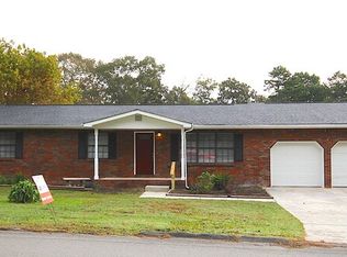 408 Jenkins Rd, Rossville, GA 30741