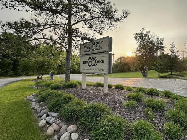 520 Windstone DRIVE #108, Hartland, WI 53029
