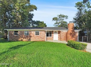 10916 Chadron Dr, Jacksonville, FL 32218